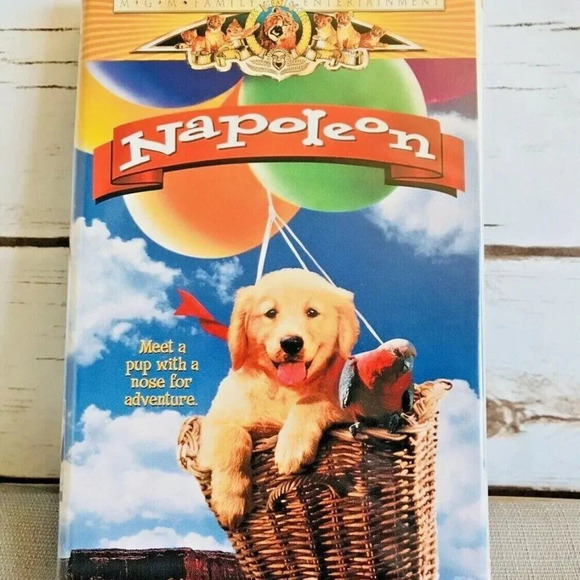 NAPOLEON VHS Video Tape MGM Family Entertainment in Clamshell Case - Picture 1 of 1